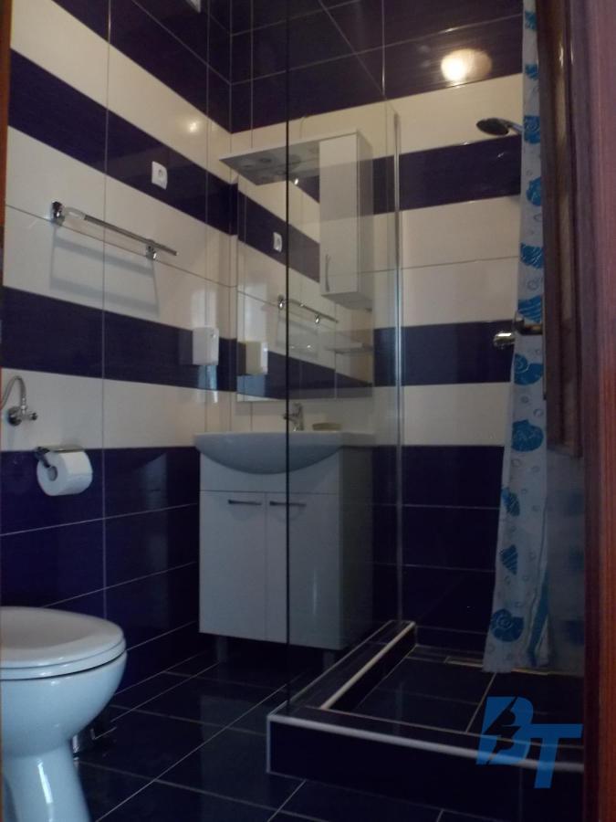 Villa Nives Holiday Apartment Rentals ポドストラナ エクステリア 写真